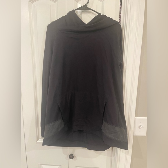 Lululemon Starting Place Hoodie - Picture 6 of 9